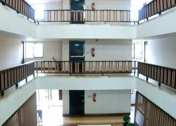 Grannylla Charoenkrung Aparthotel
