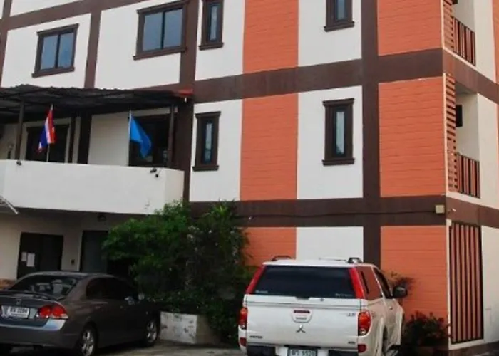 Grannylla Charoenkrung Aparthotel Bangkok