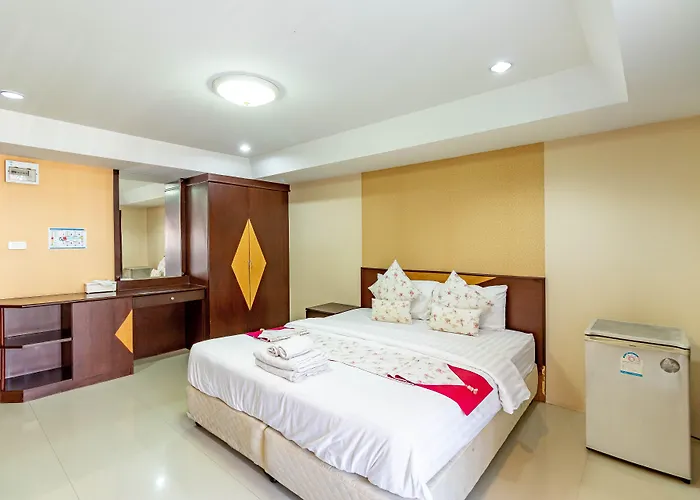 Grannylla Charoenkrung Aparthotel Bangkok
