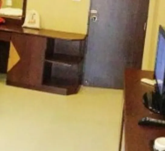 Aparthotel Grannylla Charoenkrung 3*
